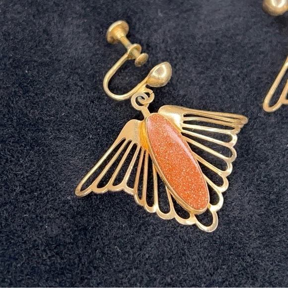 Vintage Gold Sunstone Clip On Earrings Screw Back Style Gift Retro Boho Glam - Picture 5 of 10